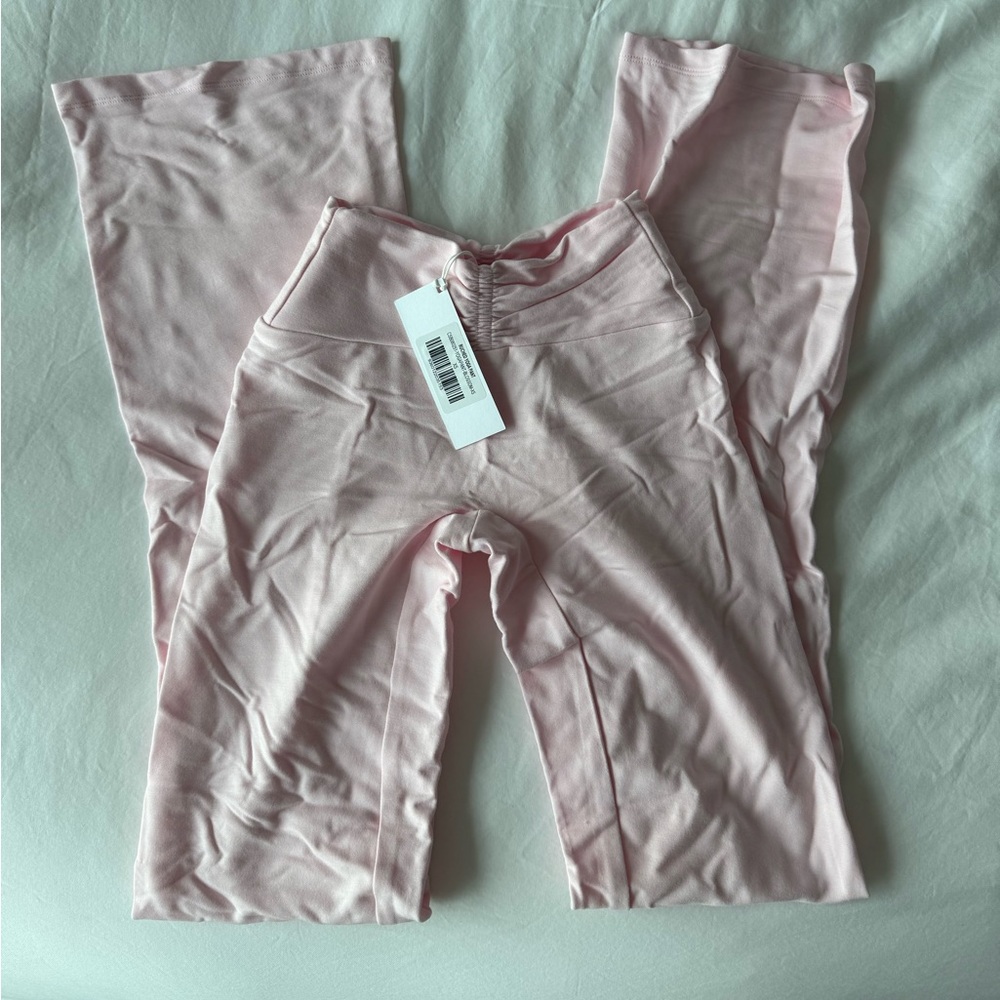 CSB Nwt Baby Pink Ruched Flare Yoga Pants